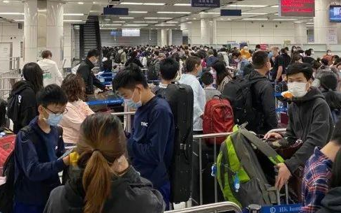 邦士度医用护目镜疫情时事：香港避疫“北上”忙